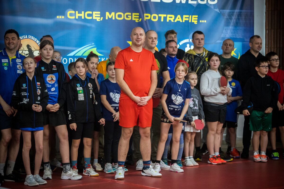 Mikołajkowy Rodzinny Turniej Tenisa Stołowego